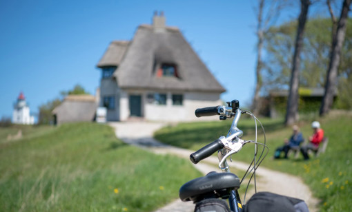Das Knud Rasmussens Haus liegt Blick über das Kattegatt in Hundested in der Nähe des Spodsbjerg Leuchtturms