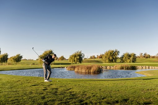 Golf spielen an der Ostsee auf Mön